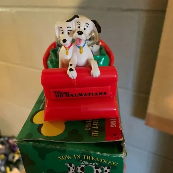 Vintage McDonald's Red and White Dalmatian Sled Toy - Picture 2 of 7